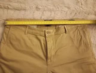 Pantalón chino Dockers hombre beige
