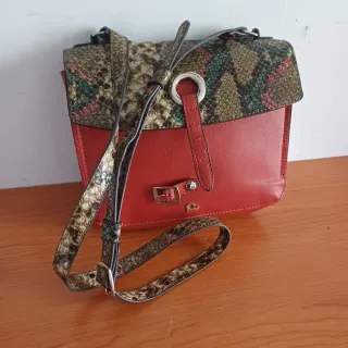 Bolso Piel Vintage Multicolor y Rojo