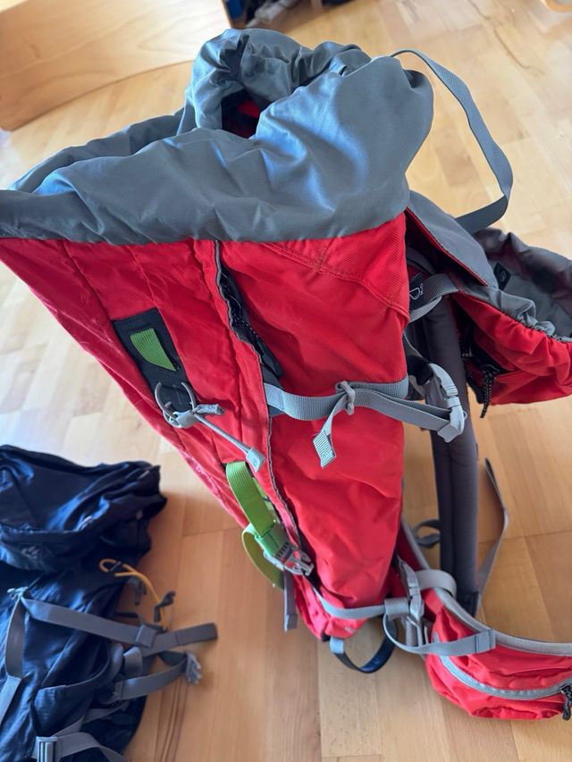 Mochila Jack Wolfskin Roja y Verde