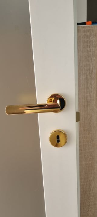 Maniglie porta dorate