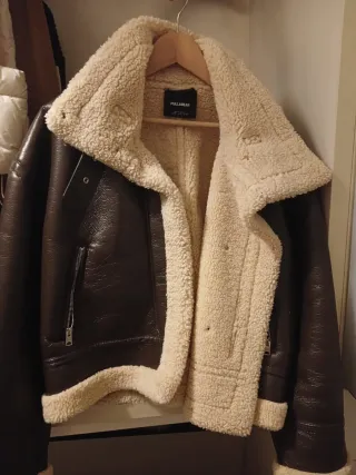 Chaqueta aviador Pull&Bear mujer marrón