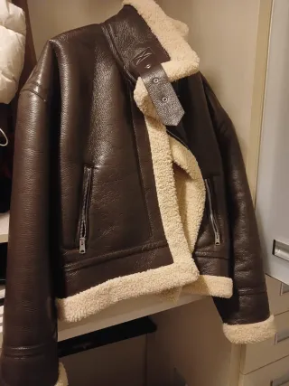 Chaqueta aviador Pull&Bear mujer marrón