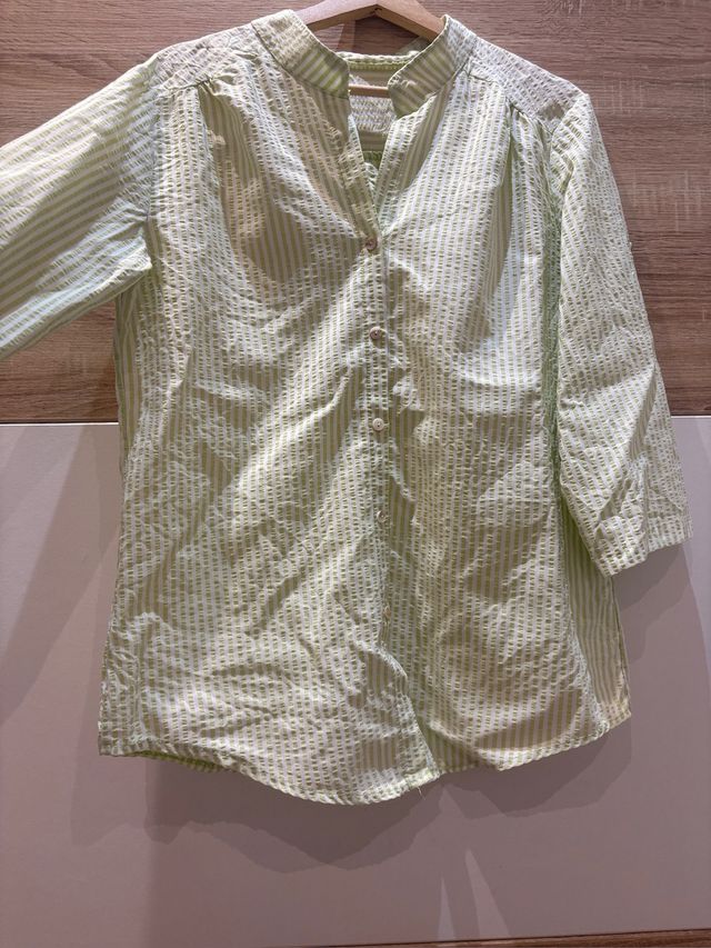 Camisa Mujer de Rayas Verde y Blanca