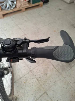 Bicicleta eléctrica Cube Reaction PFM