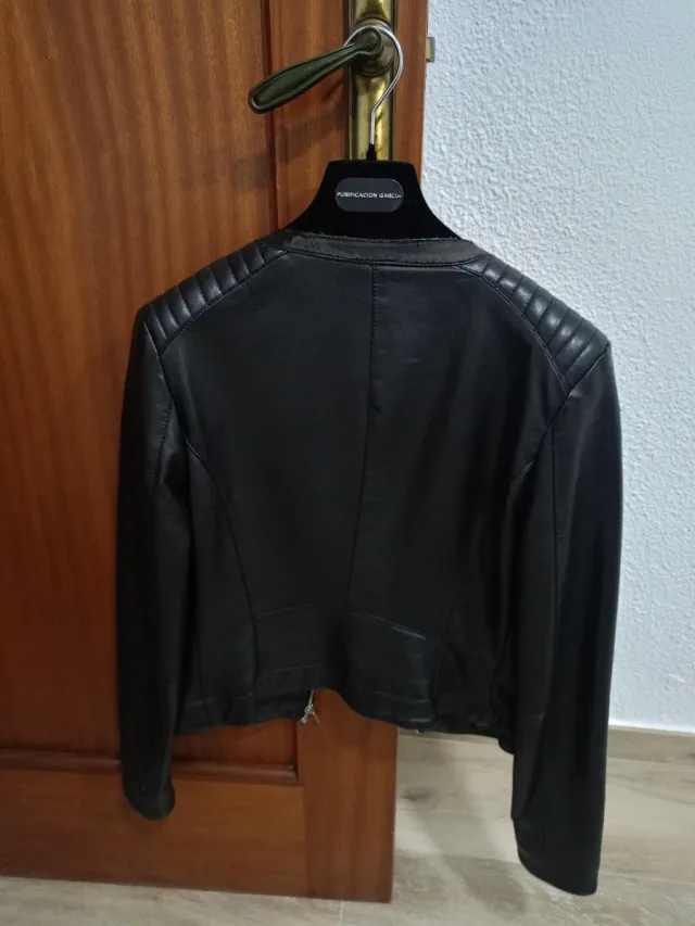 Chaqueta Cuero Purificación García Negra Cada una