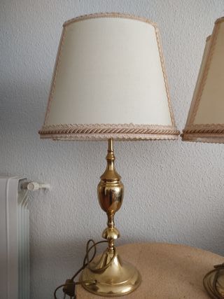 Juego de 2 lámparas de mesa doradas