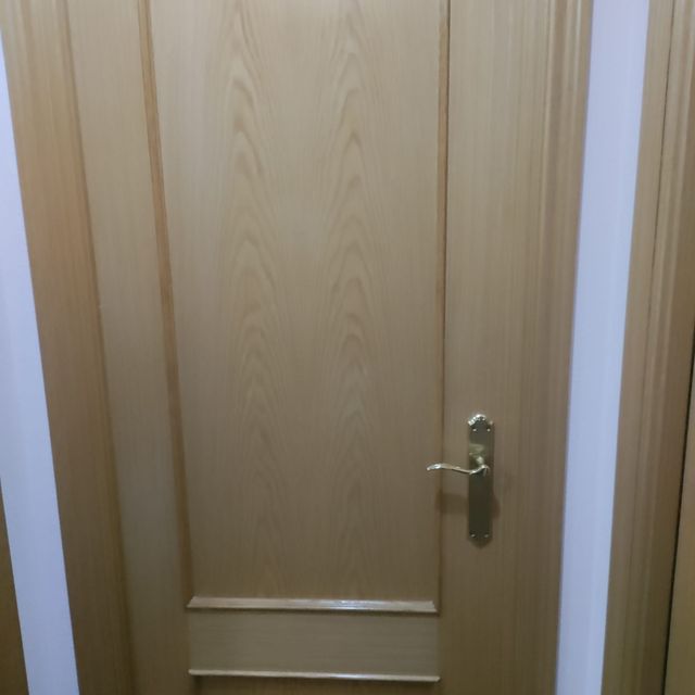 Set de 8 puertas de madera