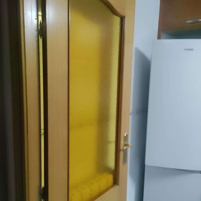 Set de 8 puertas de madera