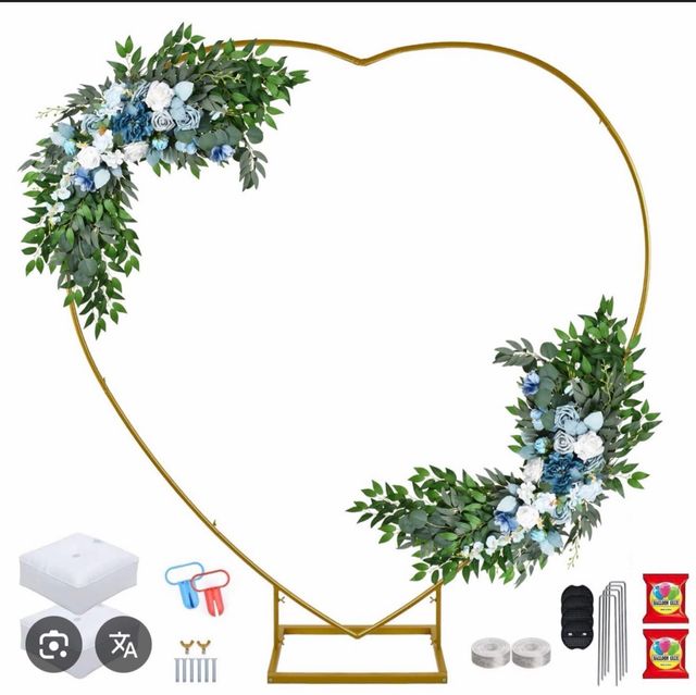 Arco Corazón Dorado Boda Decoración