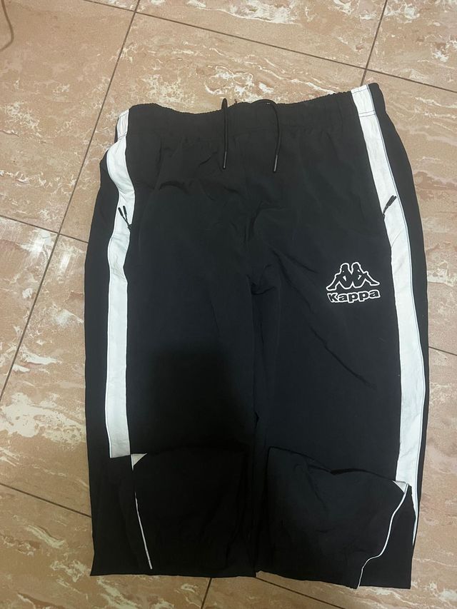 Pantalón Kappa Negro con Rayas Blancas
