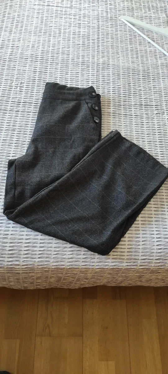 Precioso peto de invierno a cuadros nuevo