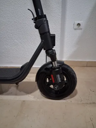 Patinete Eléctrico Ninebot segway F2 II