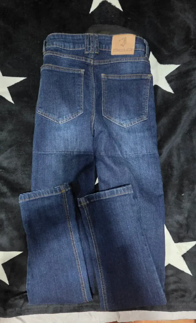 Vaqueros Moto Bela