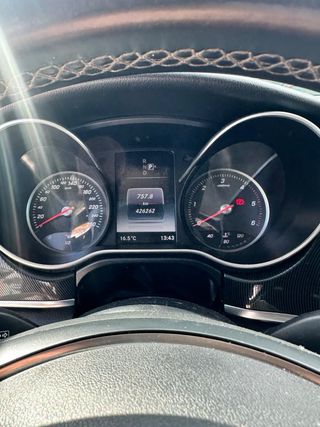 Mercedes-Benz Clase V 2015