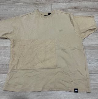 Camiseta Patchwork Beige y gris.