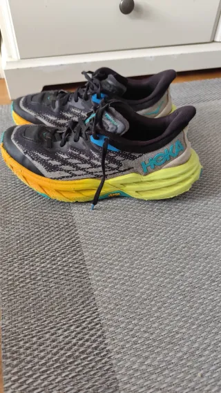 Zapatillas Hoka Trail Running Talla 42