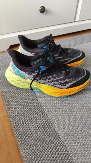 Zapatillas Hoka Trail Running Talla 42