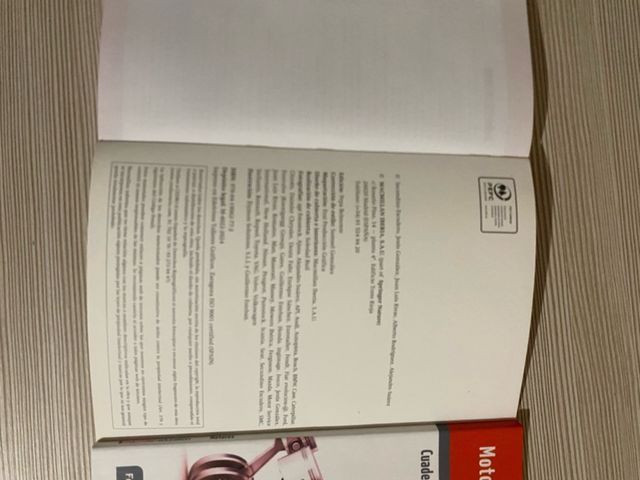 libro motores mas cuaderno