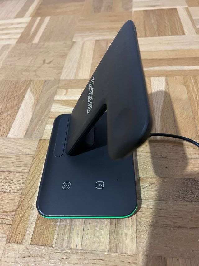 ICON Caricatore 3 in 1: Telefono, Cuffie, Orologio