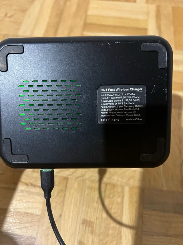 ICON Caricatore 3 in 1: Telefono, Cuffie, Orologio