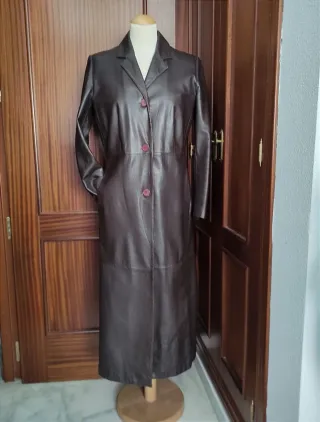 Abrigo largo de piel ovina