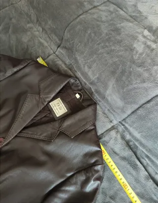 Abrigo largo de piel ovina