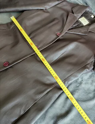 Abrigo largo de piel ovina