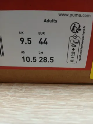 Zapatillas Puma Negras y Marrones