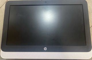 HP All-in-One 20-r002ns PC