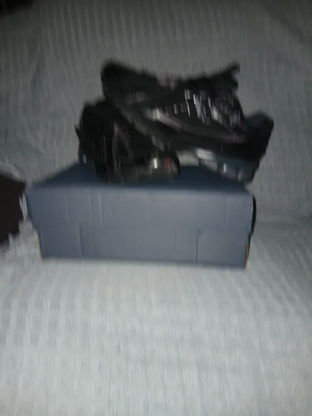 Zapatillas New Balance 1906R Negras/Grises