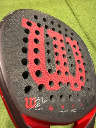 Pala pádel Wilson Bela Pro V3