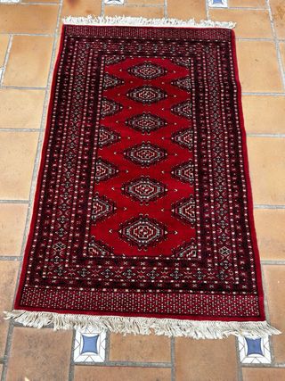 Alfombra Oriental Roja y Negra Lana