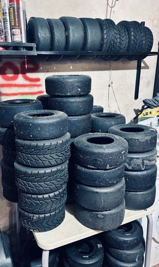 Ruedas de karting Mojo tanto de seco como de agua