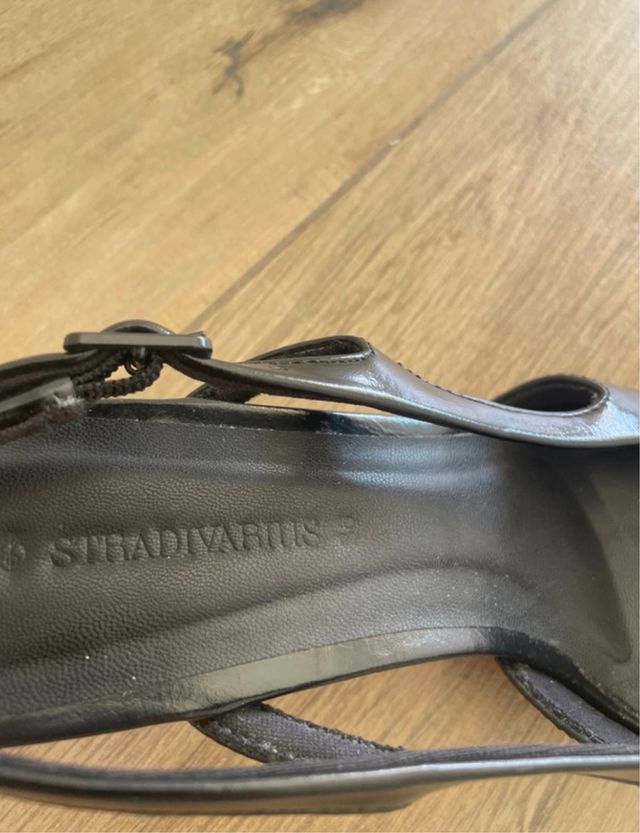 Zapatos de tacón negros