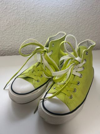 Zapatillas botín verde lima