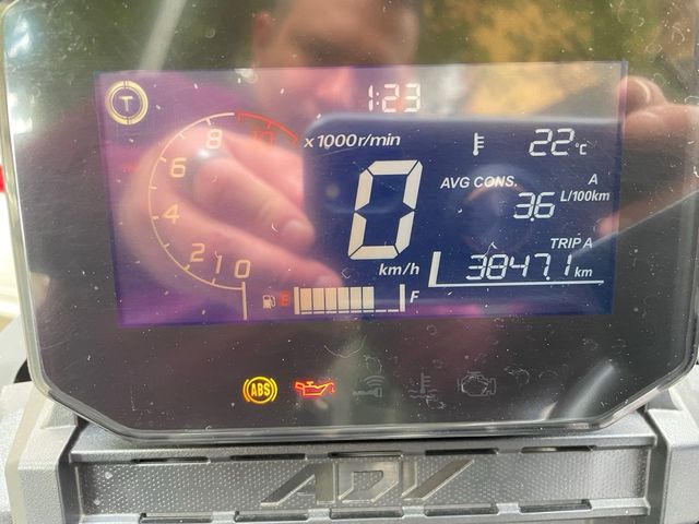 Honda ADV-350 Km/ 3900