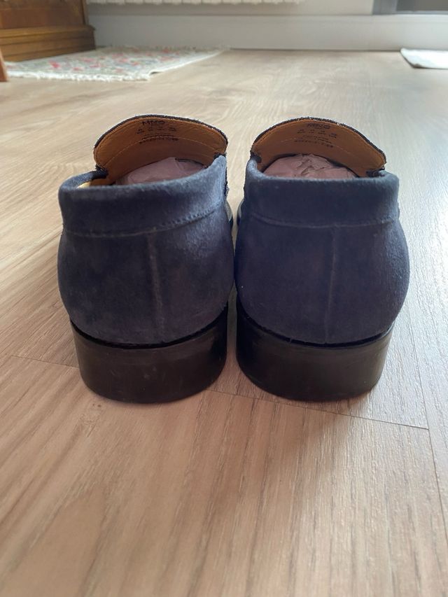 Zapatos mocasin piel azul marino chico Mango T44