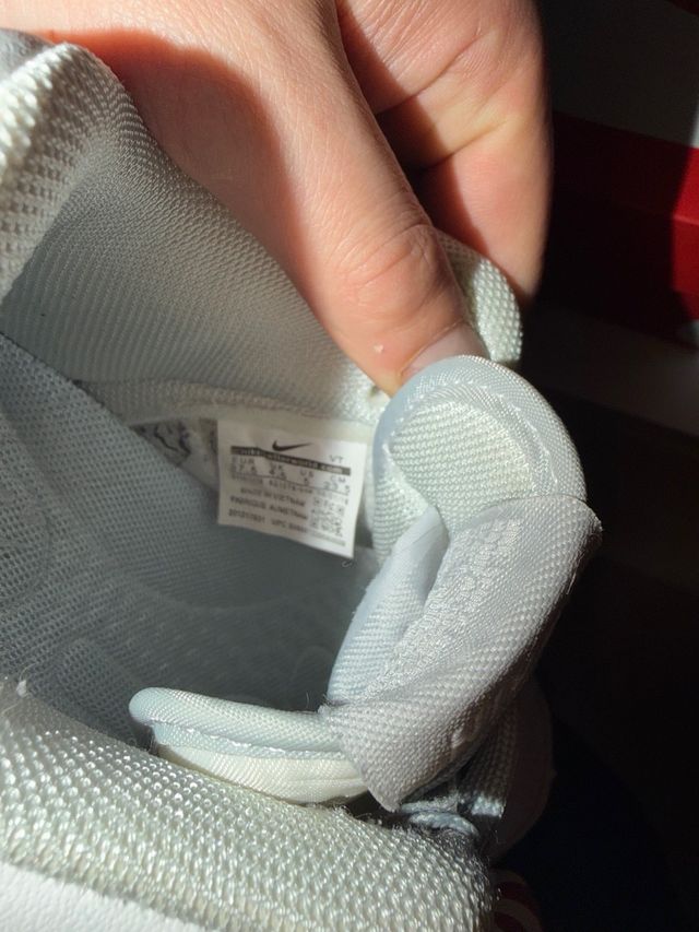 Nike Dunk Low Gris y Blanco