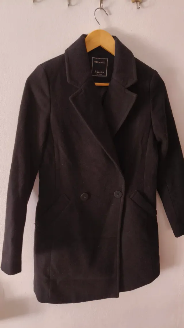 Abrigo Negro Blanco Talla M