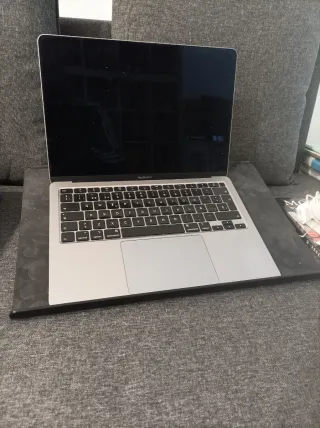 MacBook Air Retina 13 2020
