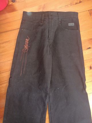 Pantalón reciclaje ancho