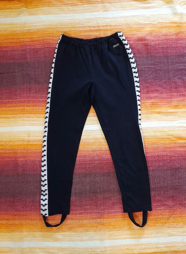 Pantalones deportivos Arena Talla 38