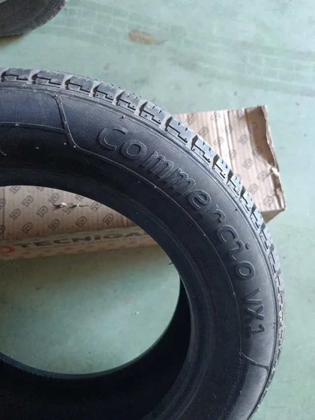 Neumático 175/65R14C 90/88T