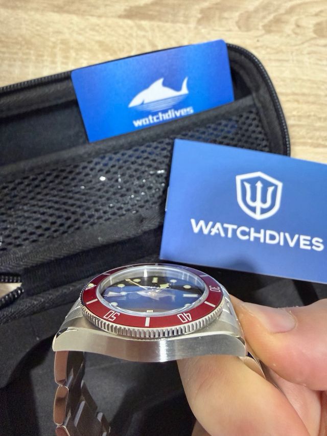 Reloj Watchdives WD7922 meca-cuarzo Seiko VH31