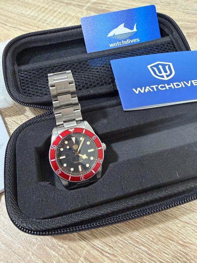 Reloj Watchdives WD7922 meca-cuarzo Seiko VH31