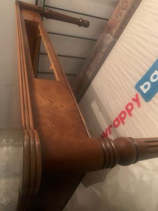 Tavolino da tè veneziano con senefa. Antichità