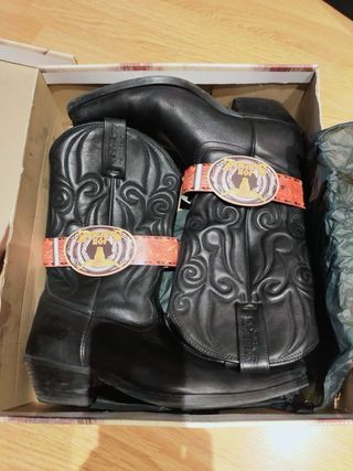 Botas camperas Joe Sánchez negras talla 43