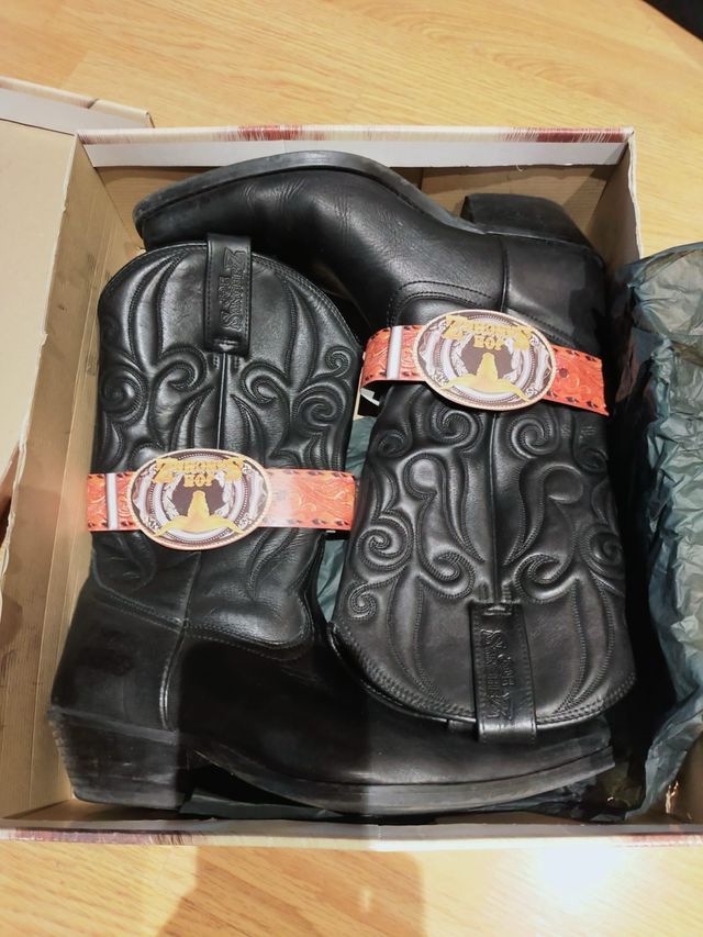 Botas camperas Joe Sánchez negras talla 43