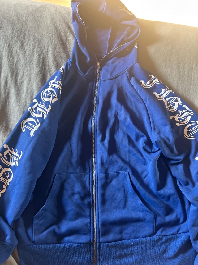 Sudadera con cremallera y logo talla M