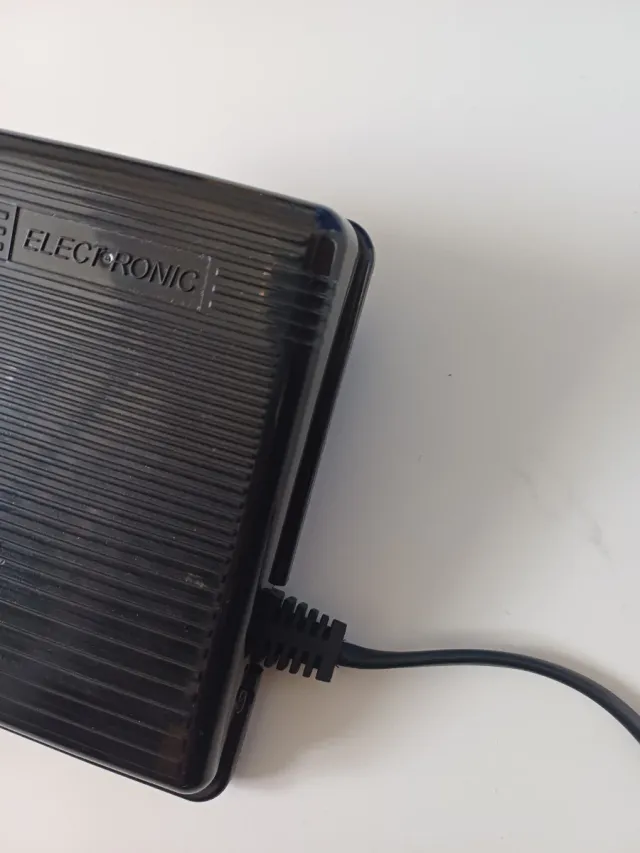 Pedal Máquina Coser Singer